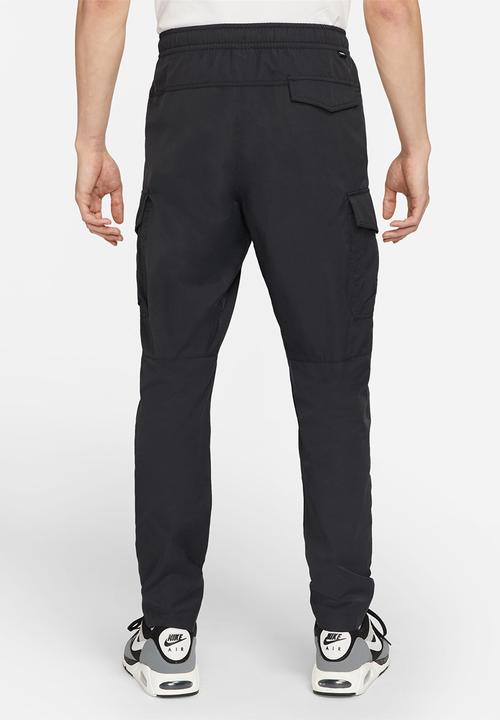 Nike - NSW  Unlined Utility Cargo pant- black & white
