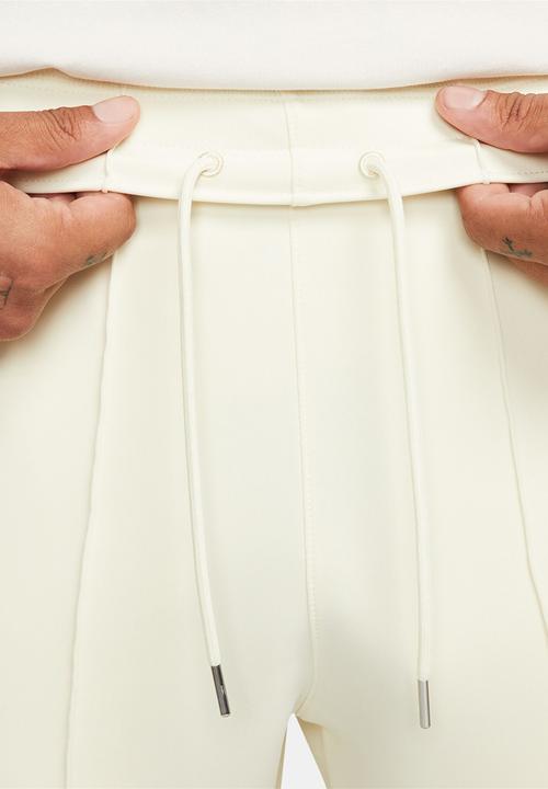 Nike - NSW Circa pant - coconut milk