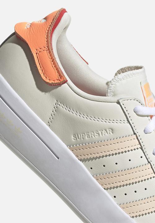 adidas Originals - Superstar ayoon w - off white/ftwr white/bliss orange