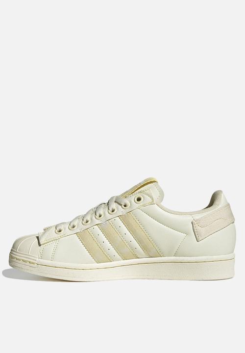 adidas Originals - Superstar parley