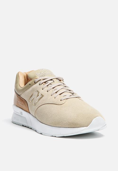 New Balance  - MD1500DS
