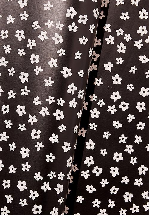 Typo - Roll wrap - small daisies black & white