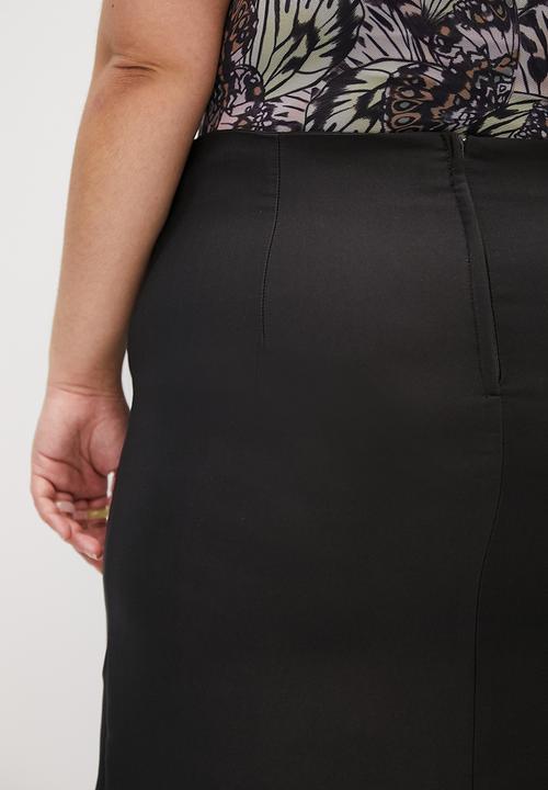 Blake - Aline mini skirt with slit - black