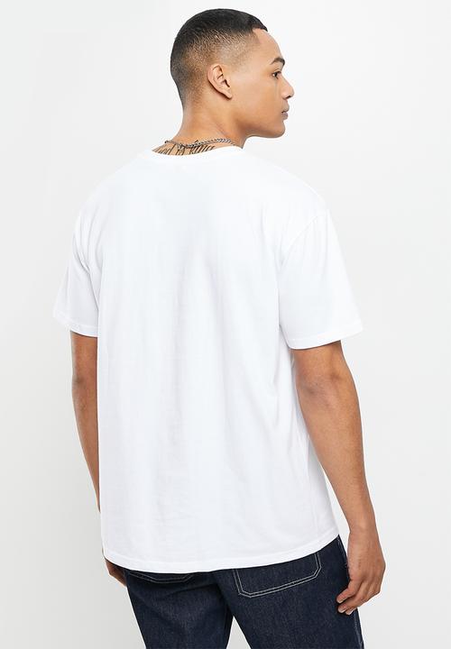 Urban Classics - Basketball clouds 2.0 oversize tee - white