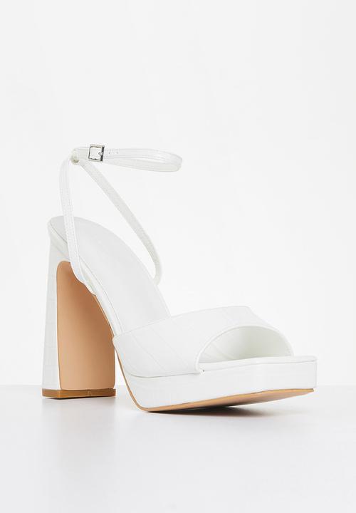 Z_Code_Z - Paola ankle tie square toe heel - white