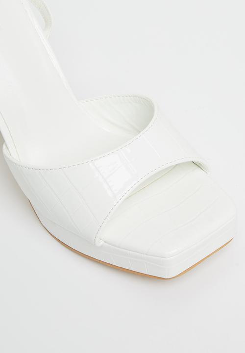 Z_Code_Z - Paola ankle tie square toe heel - white