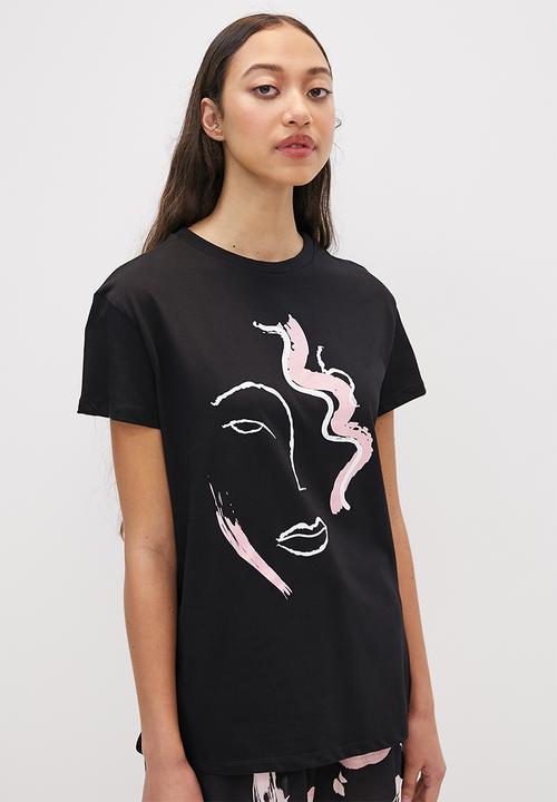 Superbalist - Shorts & tee set - black & pink brushstroke
