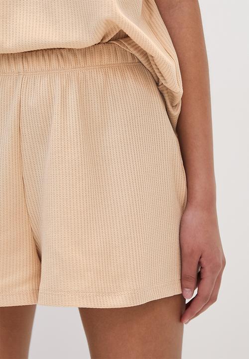 Superbalist - Waffle tee & shorts set - stone