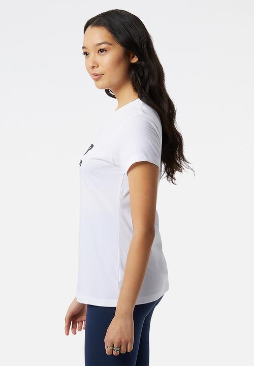 New Balance  - Nb classics core graphic tee - white