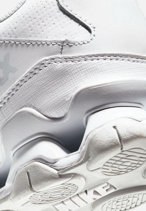 Nike - Reax 8 TR