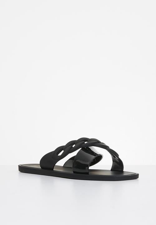 Footwork - Kell chain cross strap sandal - black