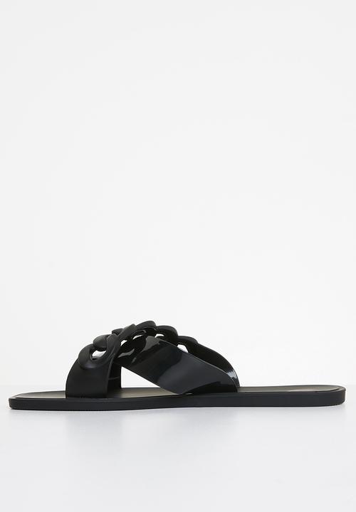 Footwork - Kell chain cross strap sandal - black