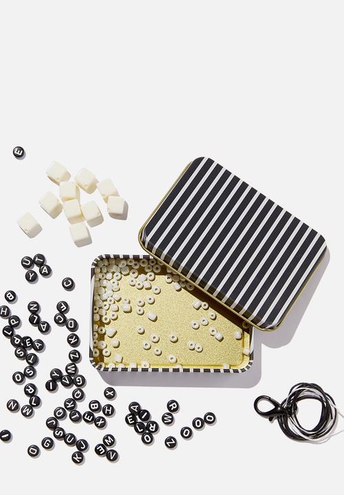 Typo - Mini diy charm tin - black & white alpha
