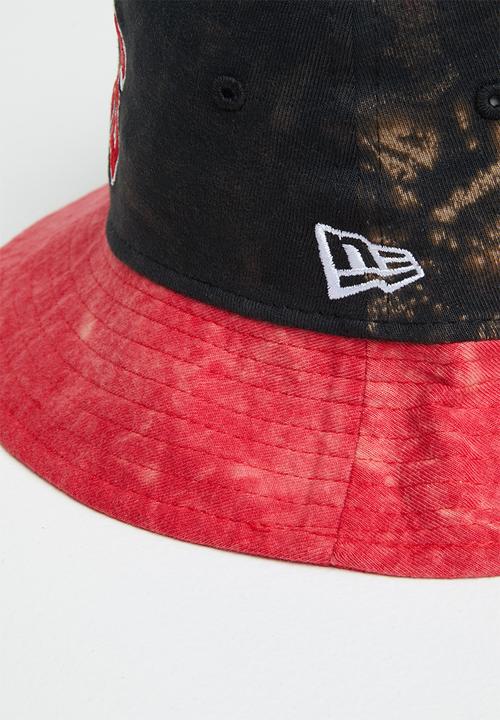 New Era - Washed pack tapered bucket - red & black