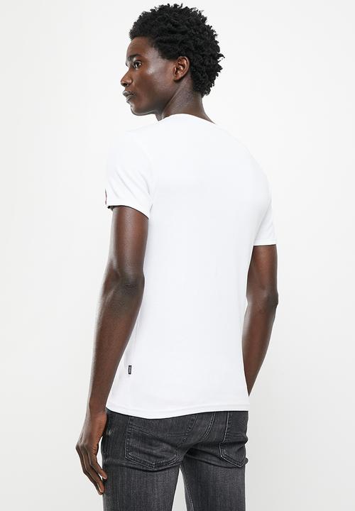 SOVIET - M bolt short sleeve muscle fit T-shirt - white