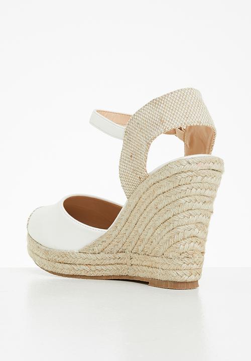 Miss Black - Hooked1 espadrille wedge heel - white