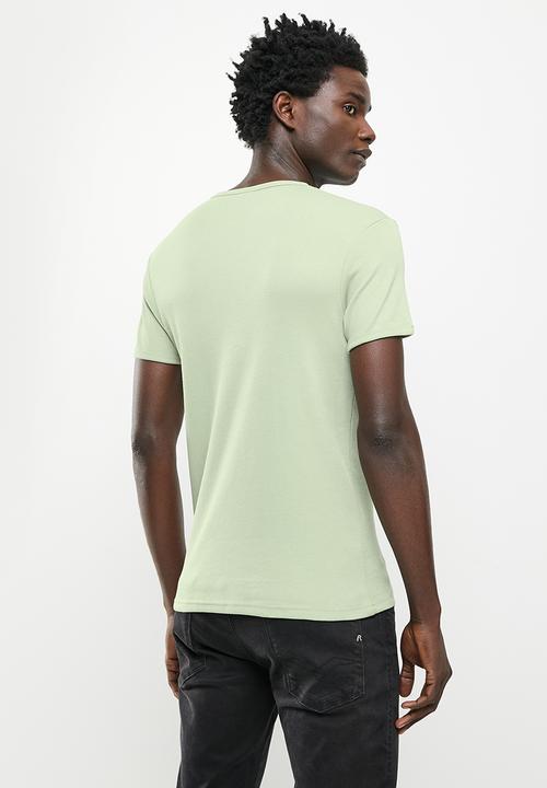 SOVIET - M bolt short sleeve muscle fit T-shirt - d sage