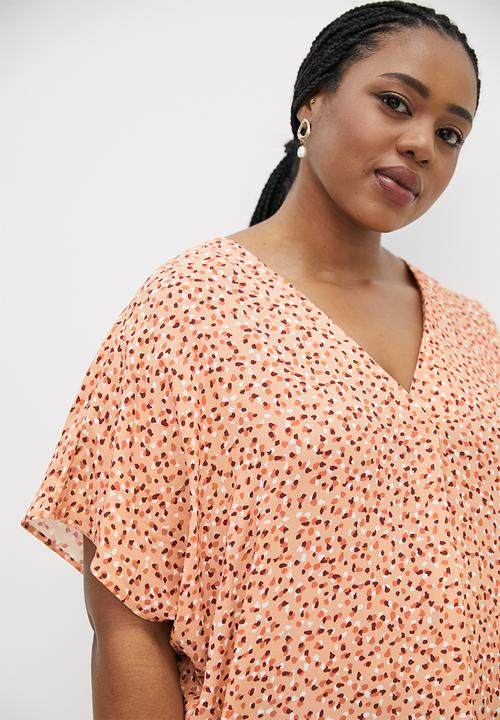 edit Plus - V-neck hi-low shell - beige