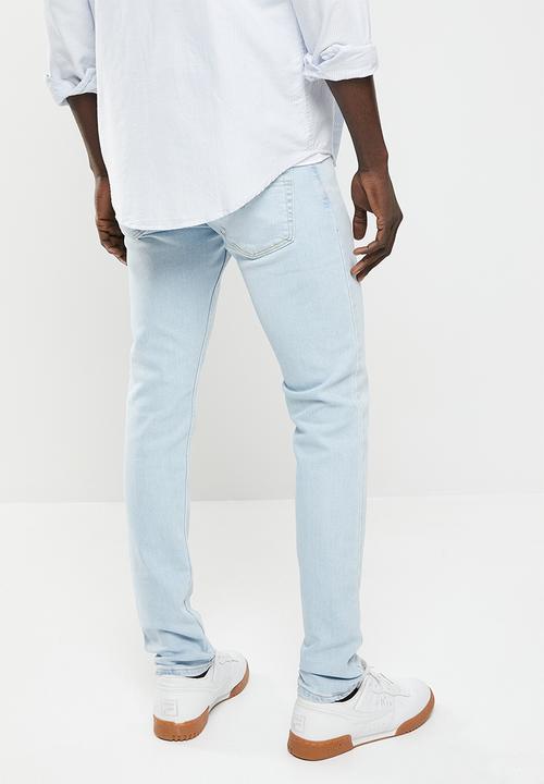 Levi’s® - Skinny taper - enjoy peace adv