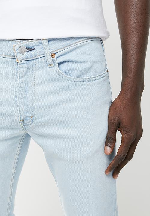 Levi’s® - Skinny taper - enjoy peace adv