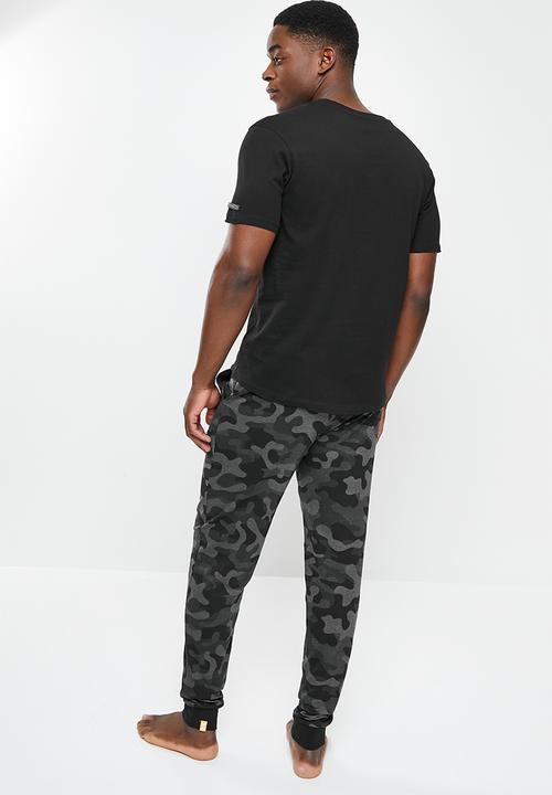 Crosshatch - Combo craft black camo trs set box - black camo