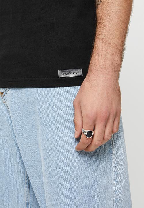 Crosshatch - Fellamere ch reflective symbol print crew tee - black