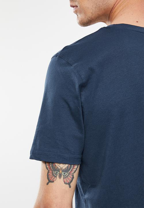 Crosshatch - Beswick ch pocket badge tee - navy
