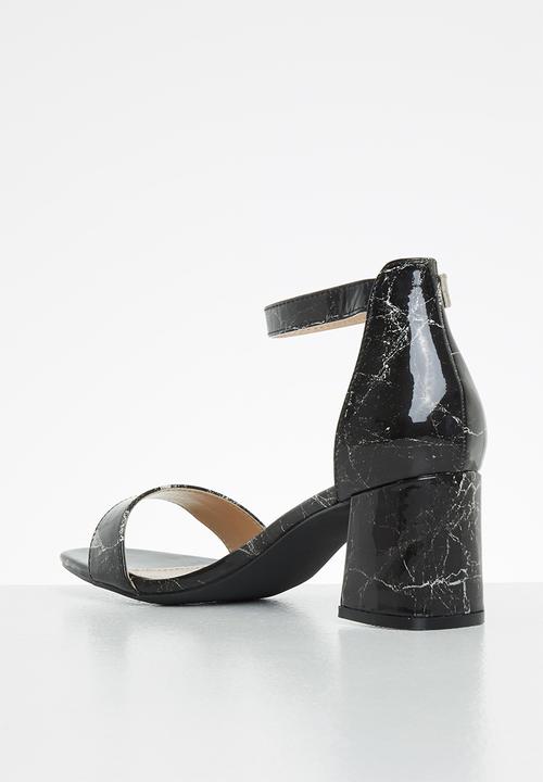 Butterfly Feet - Graphite 1 ankle tie block heel - black