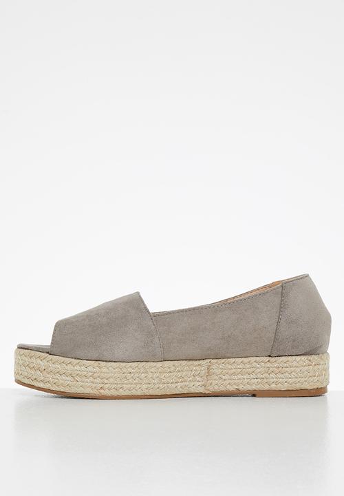 Butterfly Feet - Kenzie 1 flatform espadrille peep - taupe