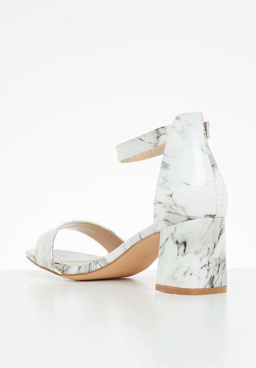 Butterfly Feet - Graphite 1 ankle tie block heel - white