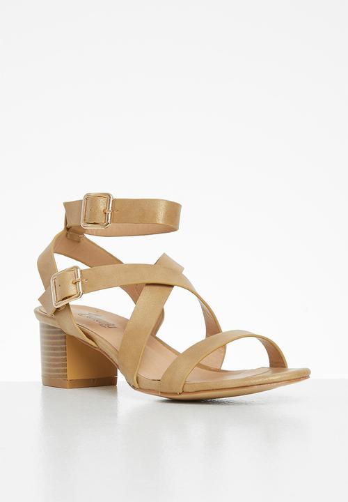 Butterfly Feet - Bonolo 1 ankle tie block heel - tan