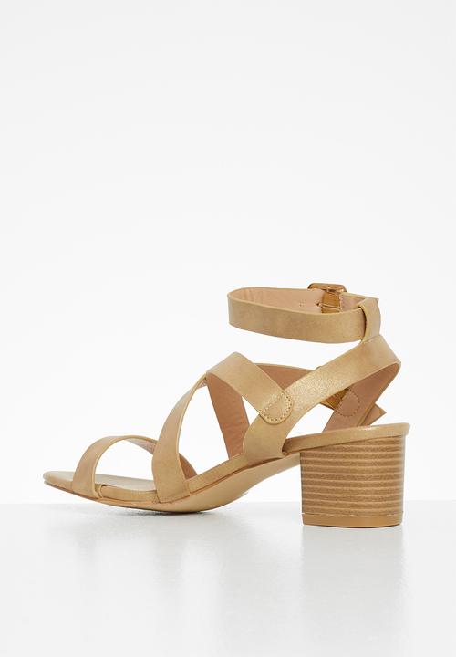 Butterfly Feet - Bonolo 1 ankle tie block heel - tan