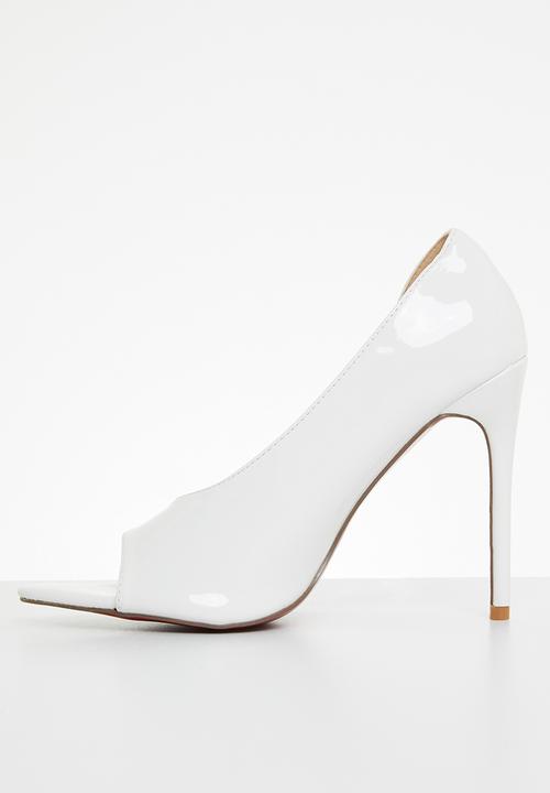 Miss Black - Dagger4 barely there stiletto heel - white
