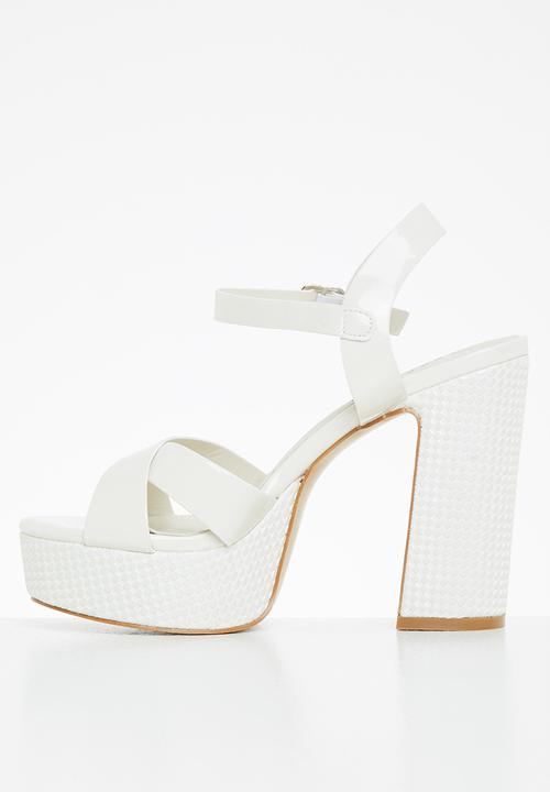 Rock & Co - Paradiso 1 ankle tie platform heel - white