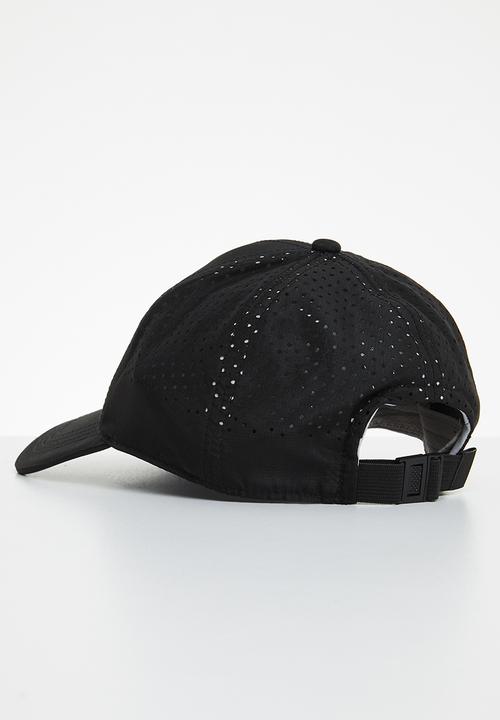 Superbalist - Perforated peak cap - black