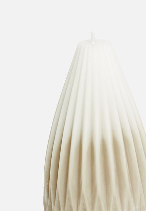 Madame Luna - Tall origami candle - natural