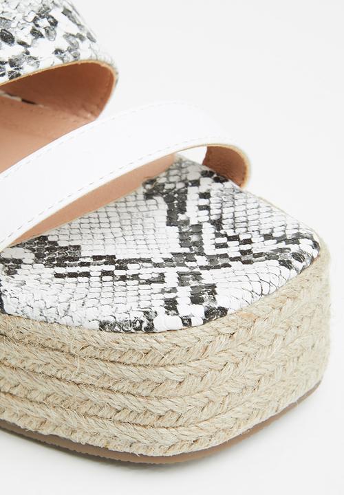 Miss Black - Shakira5 espadrille wedge heel - white
