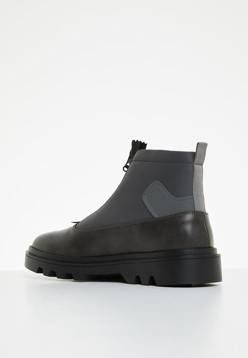 MAZERATA - Vinchey 9- lea & lycra - grey