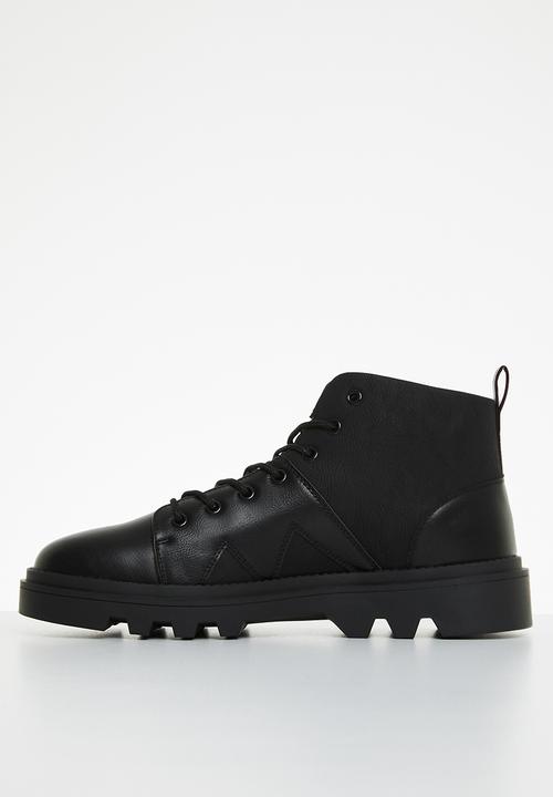 MAZERATA - Vinchey 5 nubuck wax - black