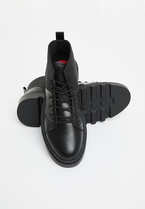 MAZERATA - Vinchey 5 nubuck wax - black