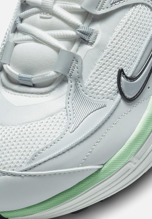 Nike - Air Max Bliss - summit white/metallic silver-black