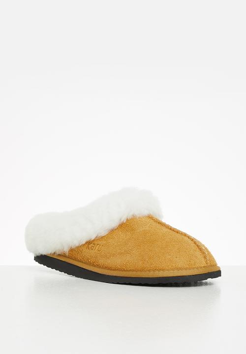 Karu - Sleek suede slipper - calypso mustard