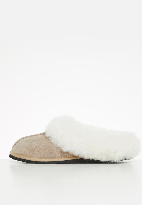 Karu - Sleek suede slipper - calypso pigmented oyster