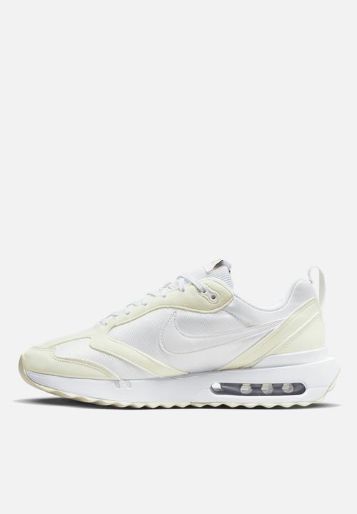 Nike - Air Max Dawn next nature