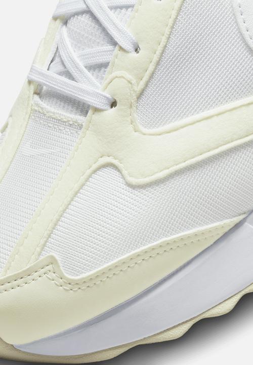 Nike - Air Max Dawn next nature