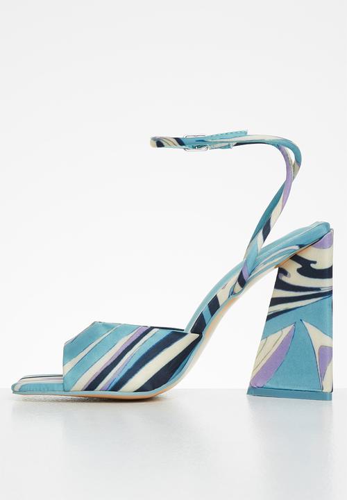 Public Desire - Eagle pyramid block heel - blue 