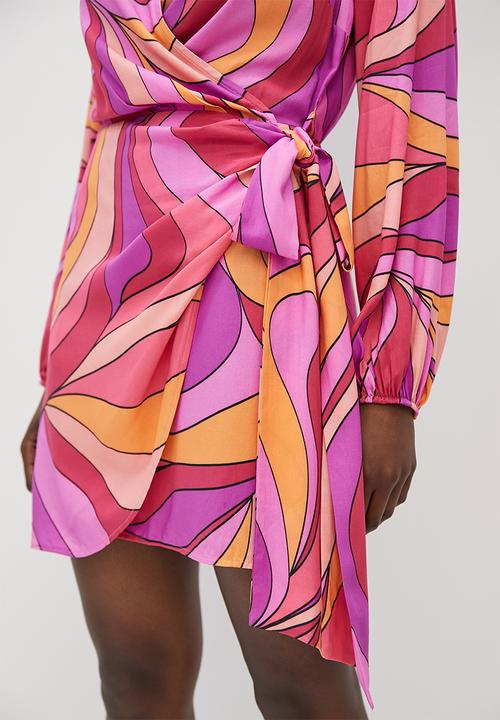 VELVET - Printed mini wrap dress - retro fuschia