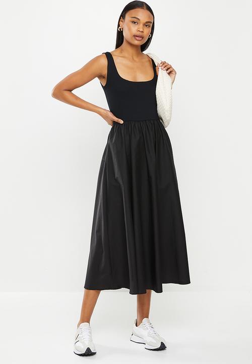 Me&B - Flare dress - black