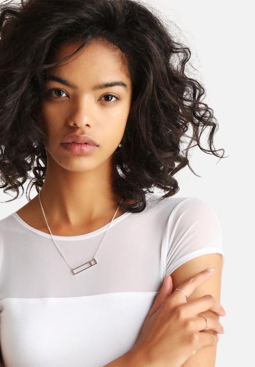 Bennt - Square In Hollow Rectangle Pendant