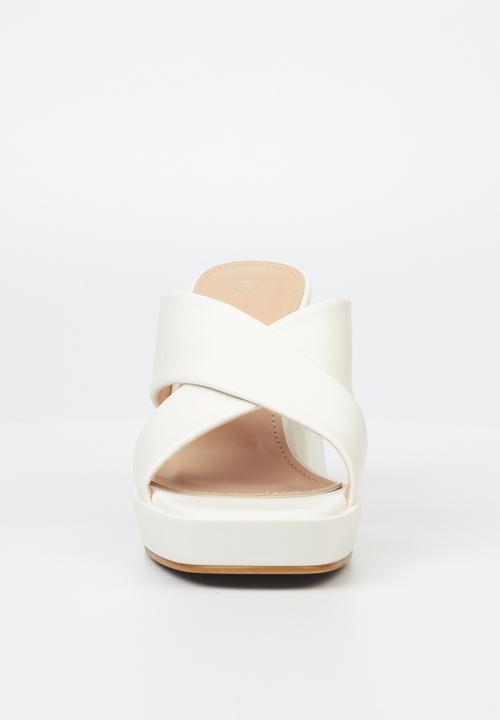 Rock & Co - Naked 1 mule block heel - white